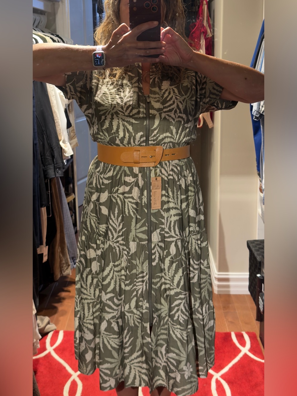 Sz 6 (10-12)Oversized⭐️NWT APRICOT Olive/Khaki Botanical Dress PTP 20” W to 17